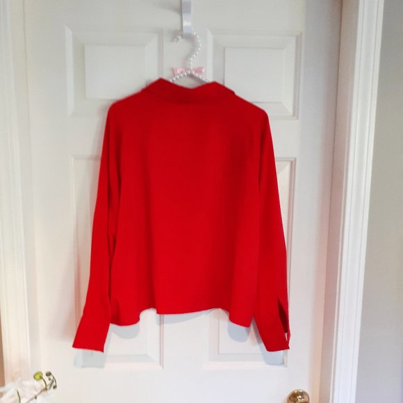 *Reserved* UC Simons Icone apple red blazer style blouse, Size L - Picture 4 of 4